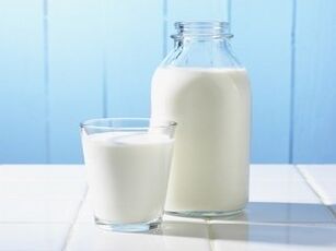 Keefir on kasulik kääritatud piimatoode, mis soodustab kaalulangust