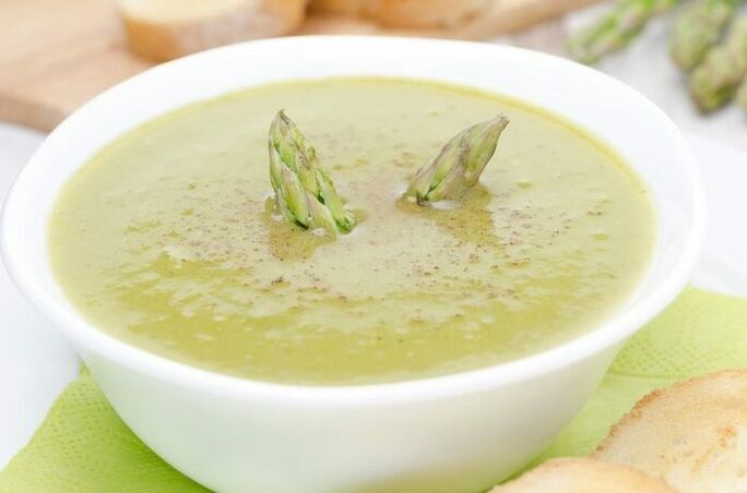 Sparglisupi püree